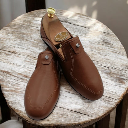Ventaja de las pantuflas sobre los zapatos hechos a medida