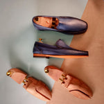 Load image into Gallery viewer, Mocasines Star Roos Azul Patina Leather Collections
